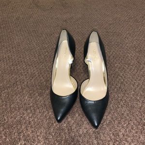 NEW Black pointed toe heels